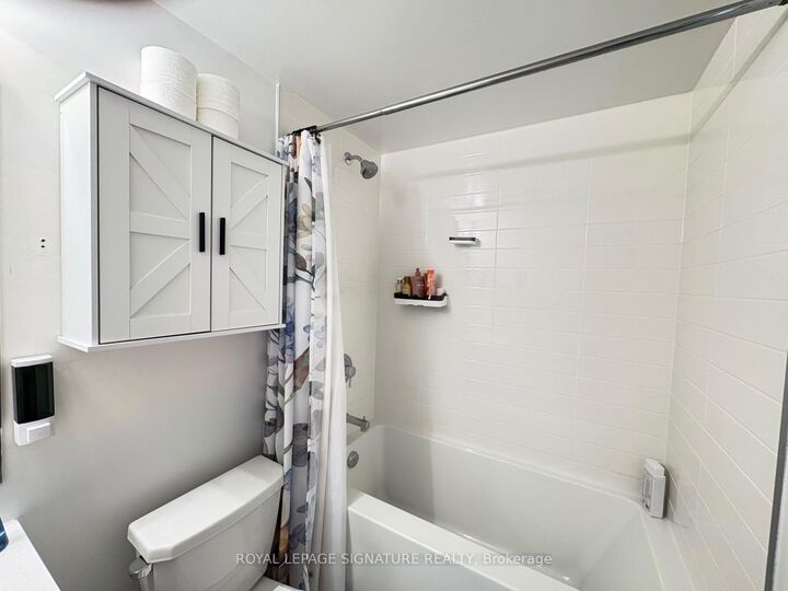 Property Photo: 159 Wellesley Street 2210 ON M4Y 0H5