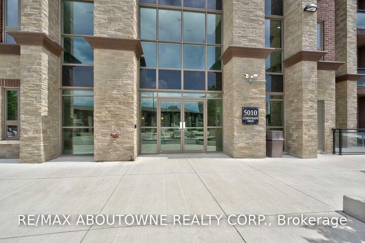 Property Photo:  5010 Corporate Drive 335  ON L7L 0H6 