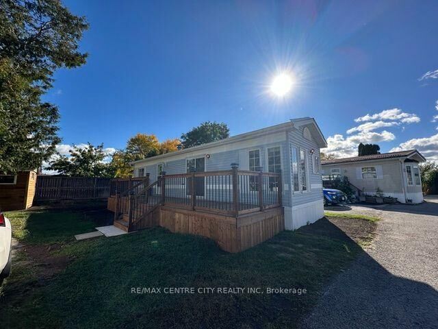 Property Photo:  2189 Dundas Street E 111  ON N5V 1H3 