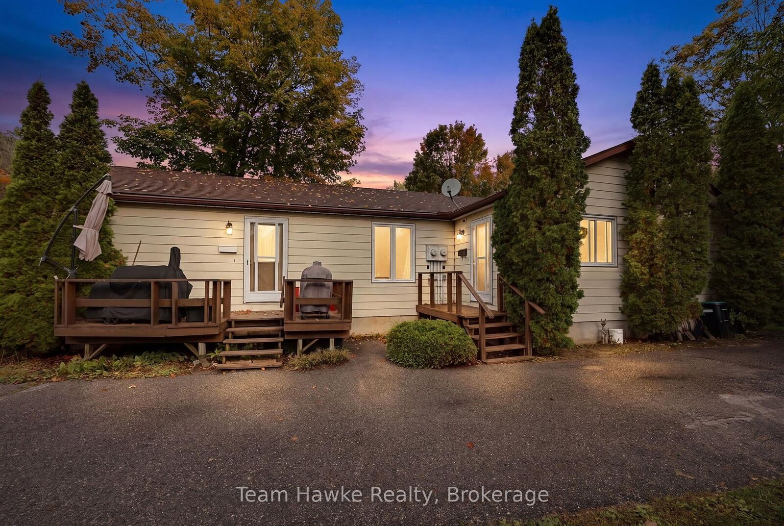 Property Photo:  337 Norene Street  ON L4R 4C3 