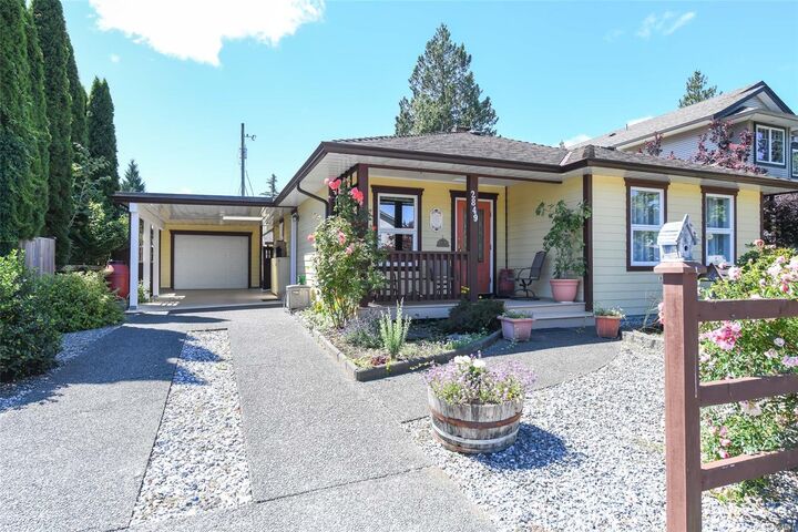 Property Photo:  2849 Penrith Ave  BC V0R 1S0 