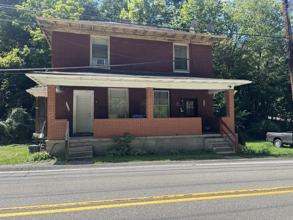 Property Photo:  1120 Hope Hollow Rd  PA 15106 