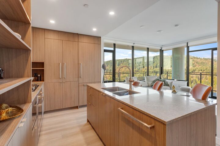 Property Photo:  626 Claremont Street 2605  BC V3J 0T1 