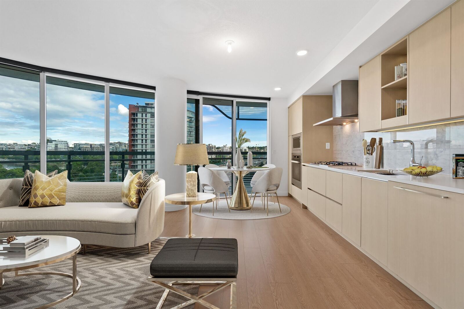 Property Photo:  87 Nelson Street 684  BC V6Z 0E8 