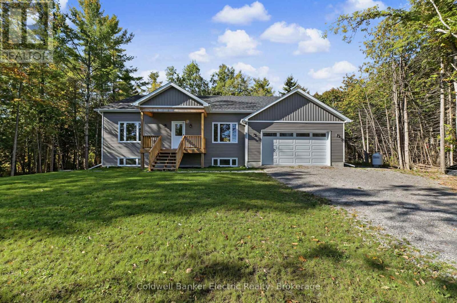 Property Photo: 1420 Drysdale Road ON K0L 2V0