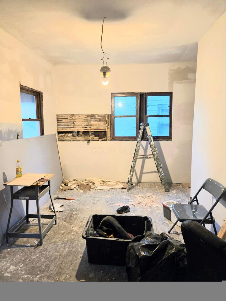 Property Photo:  788 E Center Street  OH 43302 