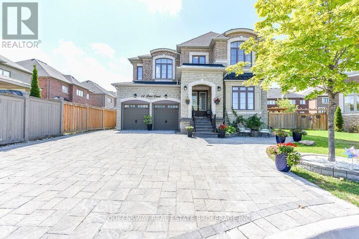 Property Photo:  12 Love Court  ON L6P 4H6 