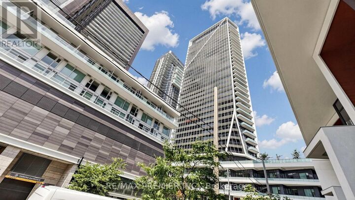 Property Photo: 50 Ordnance Street 1105 ON M6K 0C9