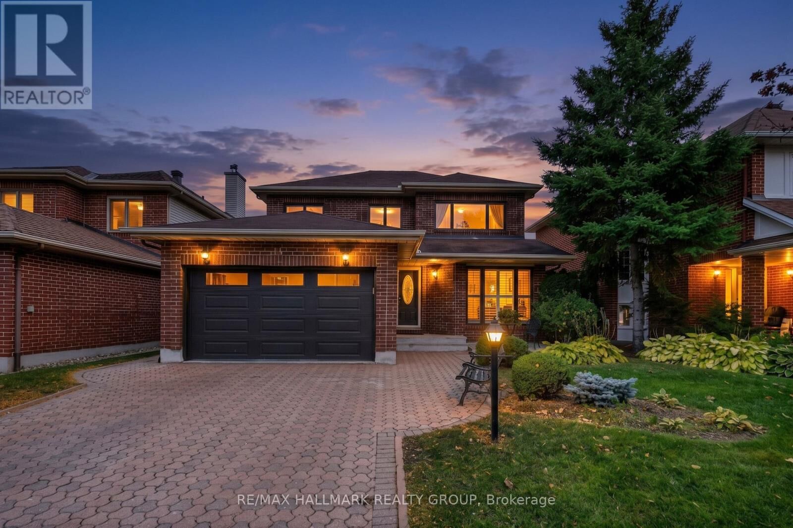 Property Photo: 11 Wycliffe Street ON K2G 5L7