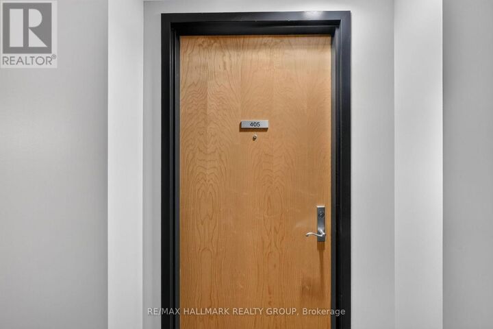 Property Photo:  250 Lett Street 405  ON K1R 0A8 