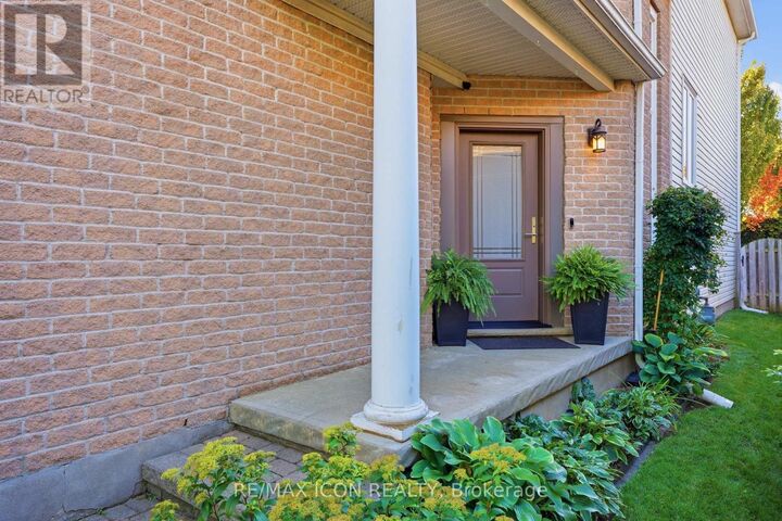 Property Photo: 104 Amanda Walk ON N3C 4K7