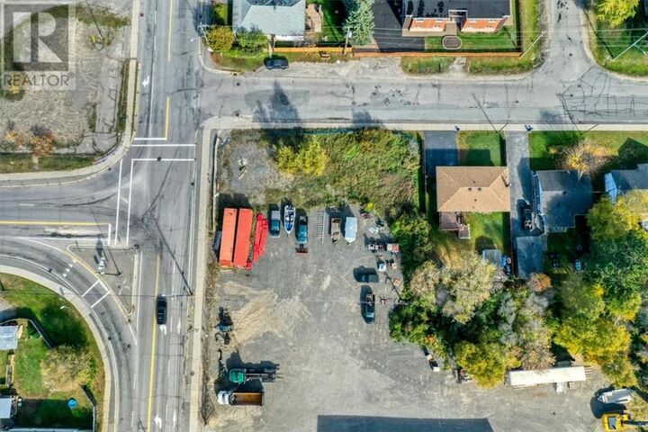 Property Photo:  4560 Notre Dame Avenue  ON P3P 1X5 
