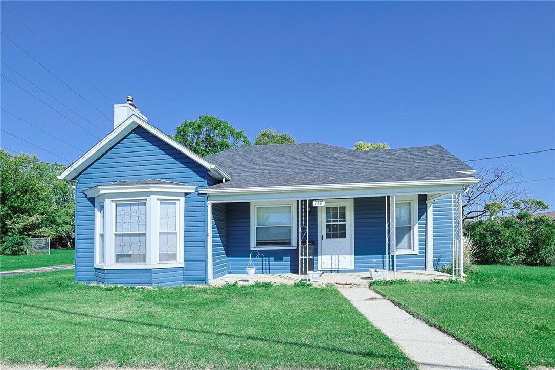 Property Photo: 117 Jefferson Street OH 45322