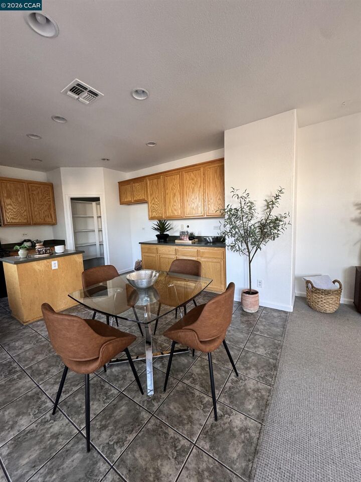 Property Photo:  160 Summer Stroll Cir.  CA 95823 