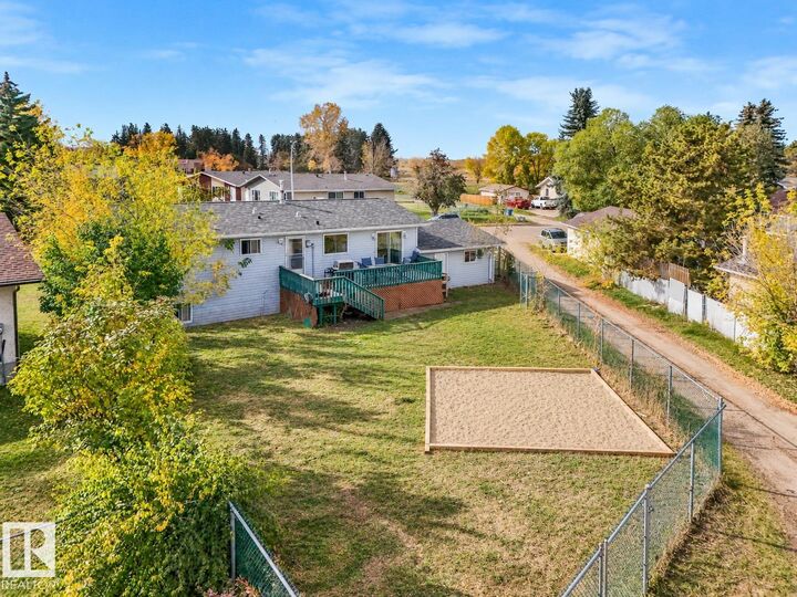 Property Photo:  5535 55A Street  AB T9A 2A7 