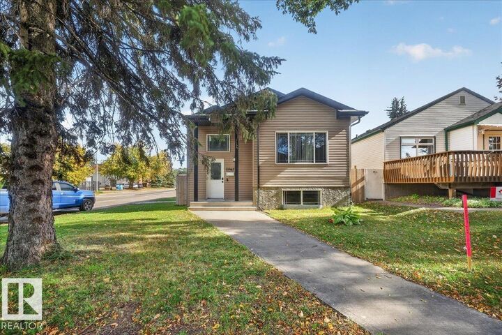 Property Photo: 11947 67 Street NW AB T5B 1M2
