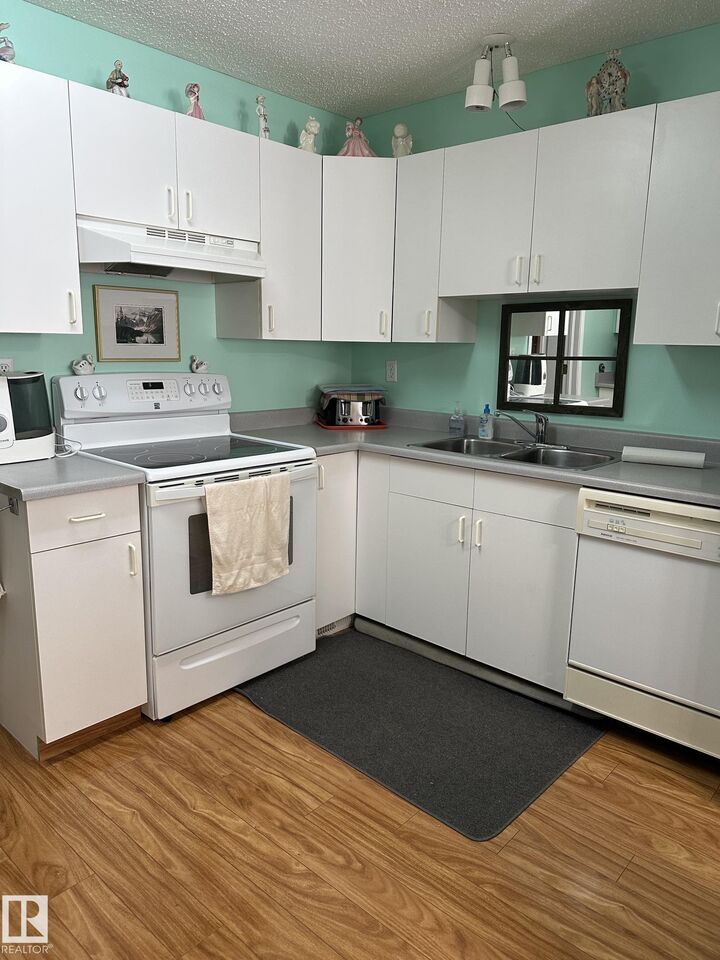 Property Photo: 4121 53 Street A AB T9A 1P7
