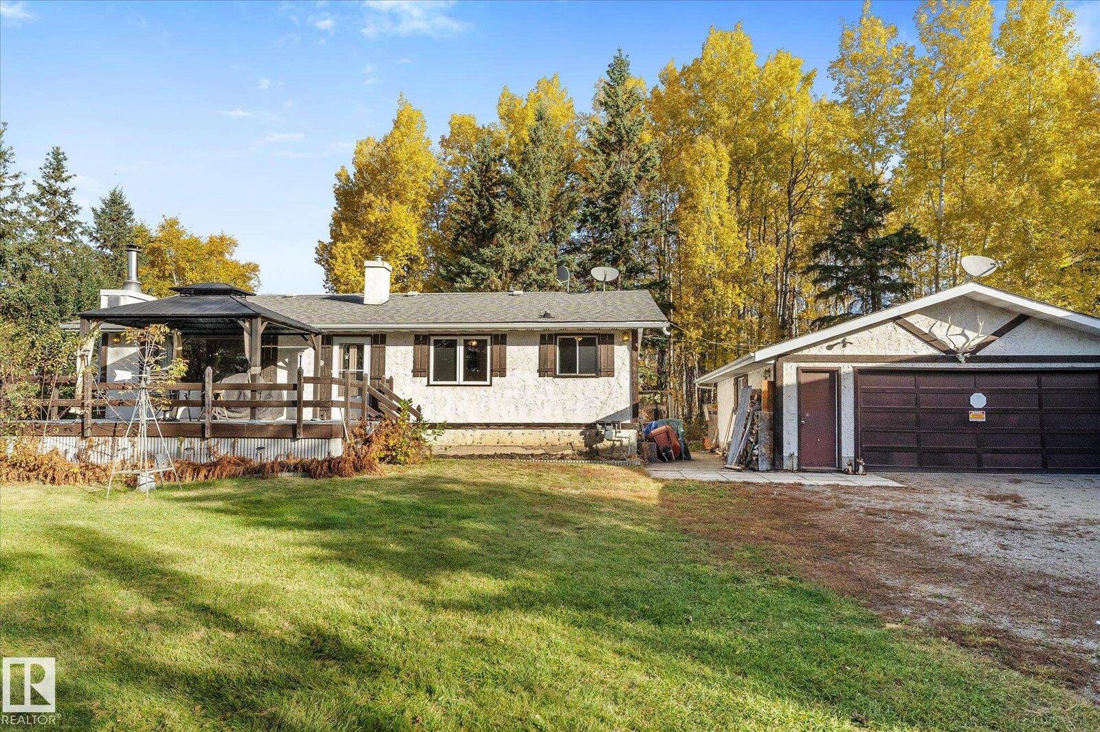 Property Photo:  68 51404 Rge Road 264  AB T7Y 1E5 