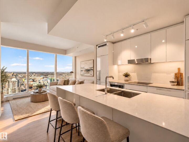 Property Photo: 10360 102 Street NW 2612 AB T5J 0K6