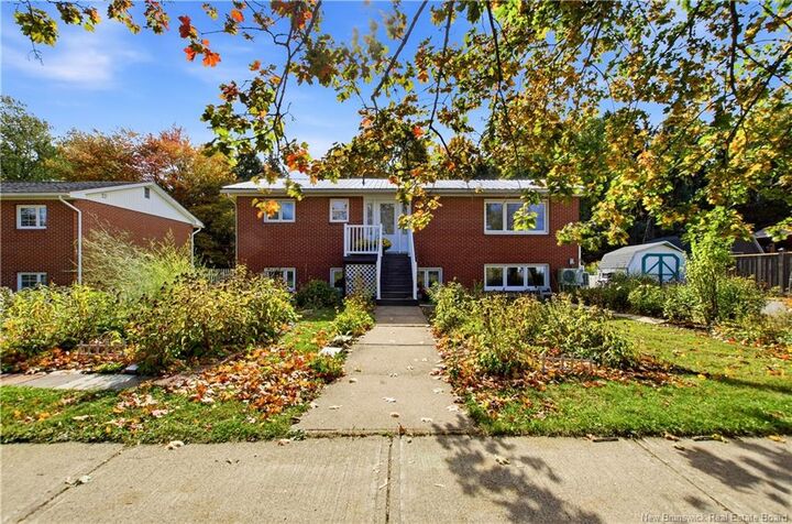 Property Photo:  724 Irvine Street  NB E3A 3E8 