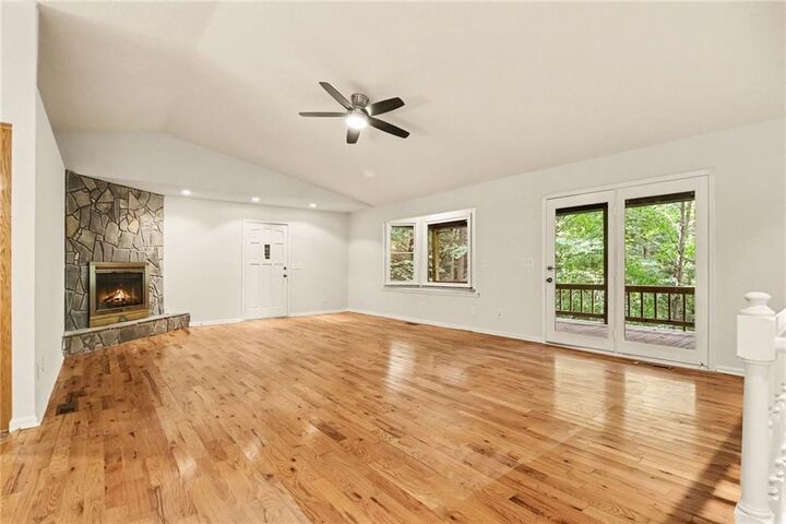 Property Photo: 241 Moss Cove Road GA 30512