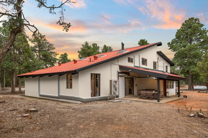 Property Photo:  32 Bobolink Lane  NM 87059 