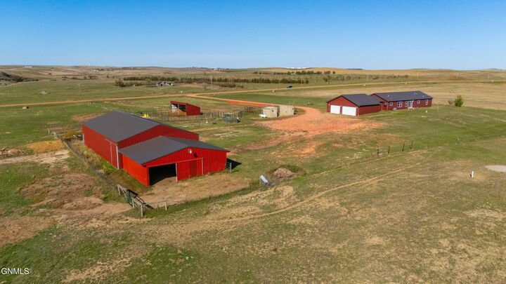 Property Photo: 3876 133rd Avenue SW ND 58622