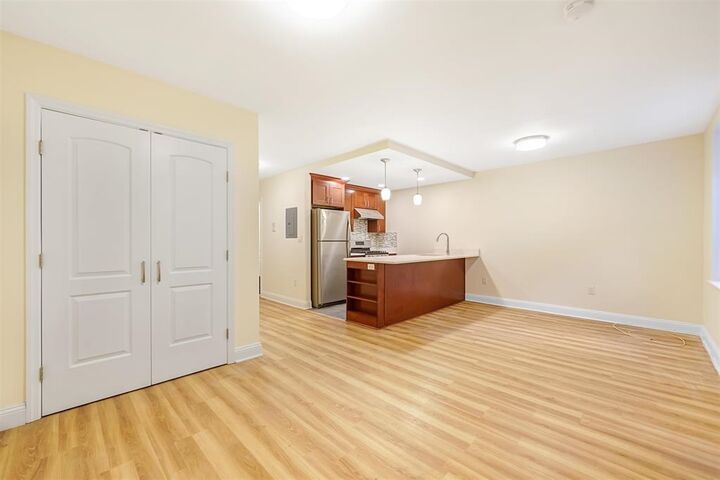 Property Photo:  1026 Bloomfield St G  NJ 07030 