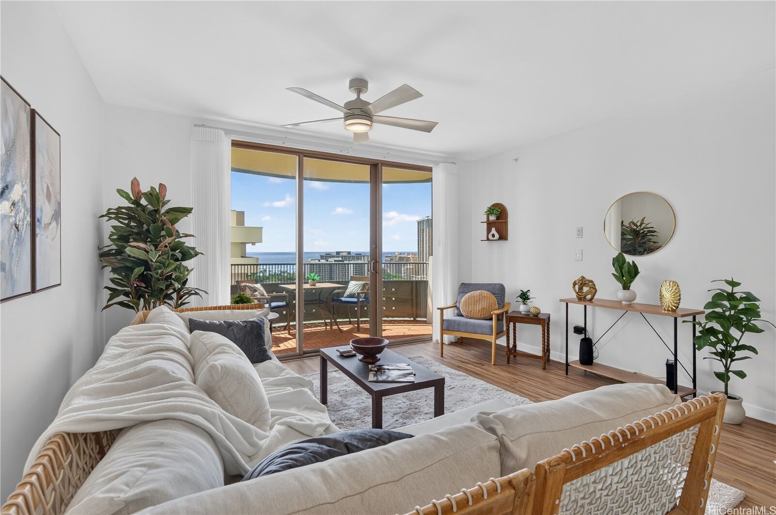 Property Photo:  421 Olohana Street 2004  HI 96815 