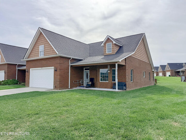 Property Photo:  139 Genesis Ave 5C  TN 38571 