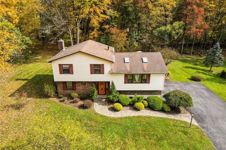 Property Photo:  2 Presidential Way  NY 12533 