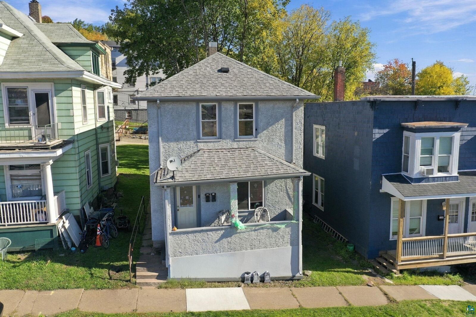 Property Photo:  126 N 19th Ave W  MN 55807 