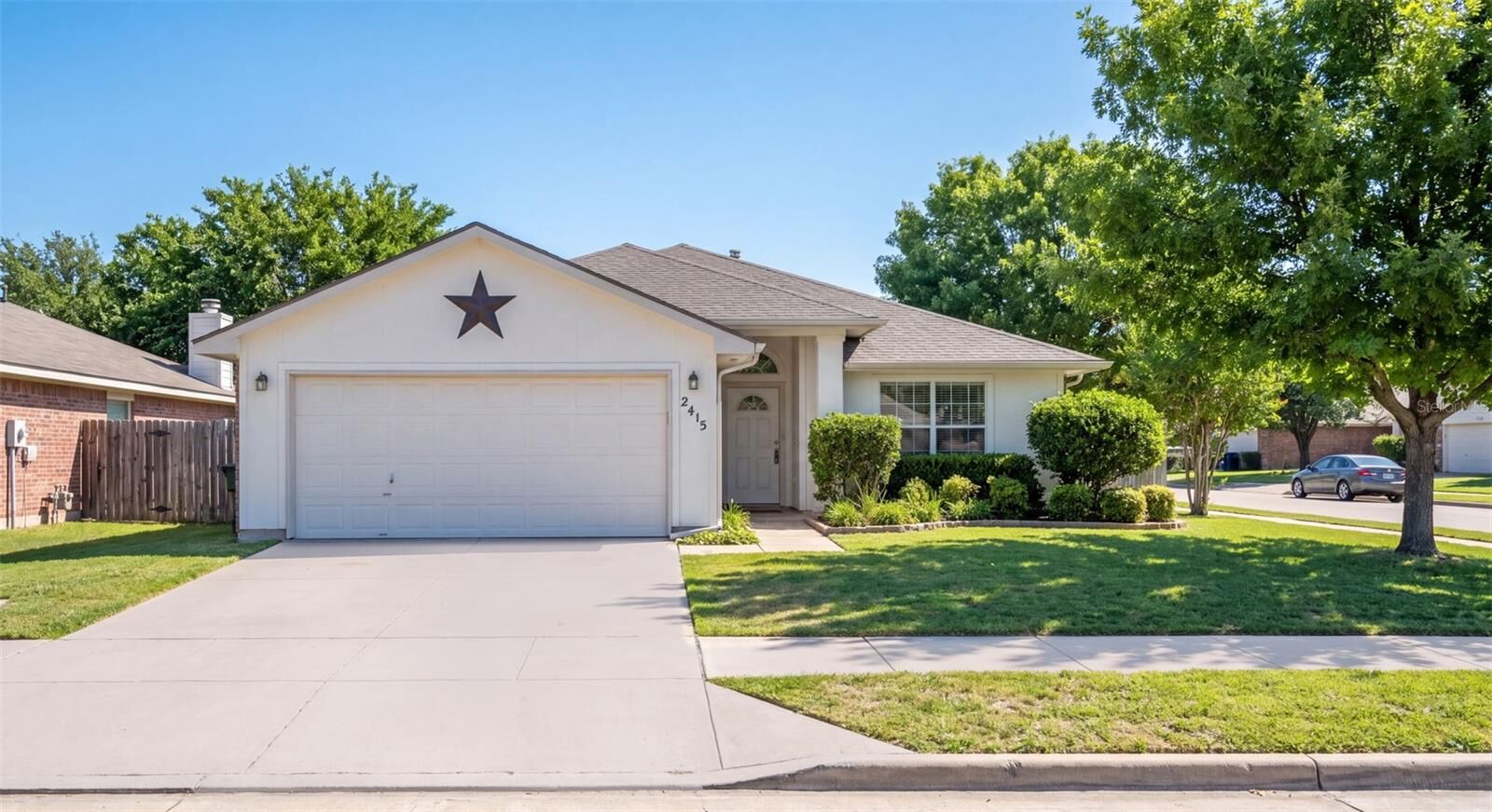 Property Photo:  2415 Brassie Court  FL 33884 