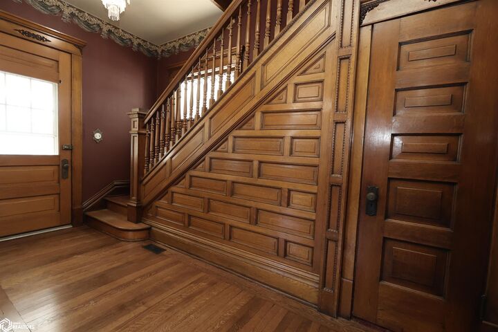 Property Photo: 408 E Boone Street IA 50158