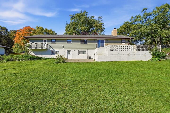 Property Photo: W215n10122 Hickory Dr WI 53017