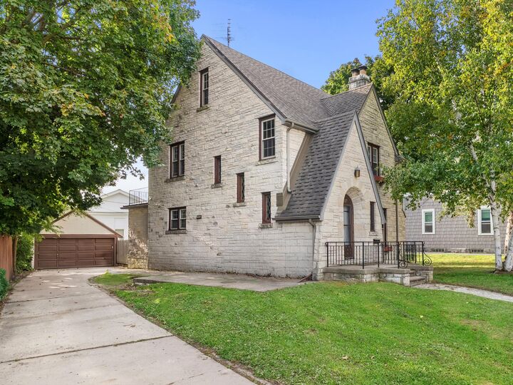 Property Photo:  327 Pine St  WI 53085 