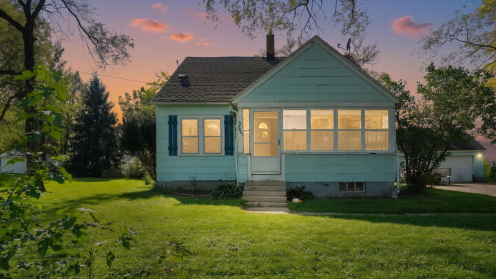 Property Photo: 6867 Dutton Avenue SE MI 49316