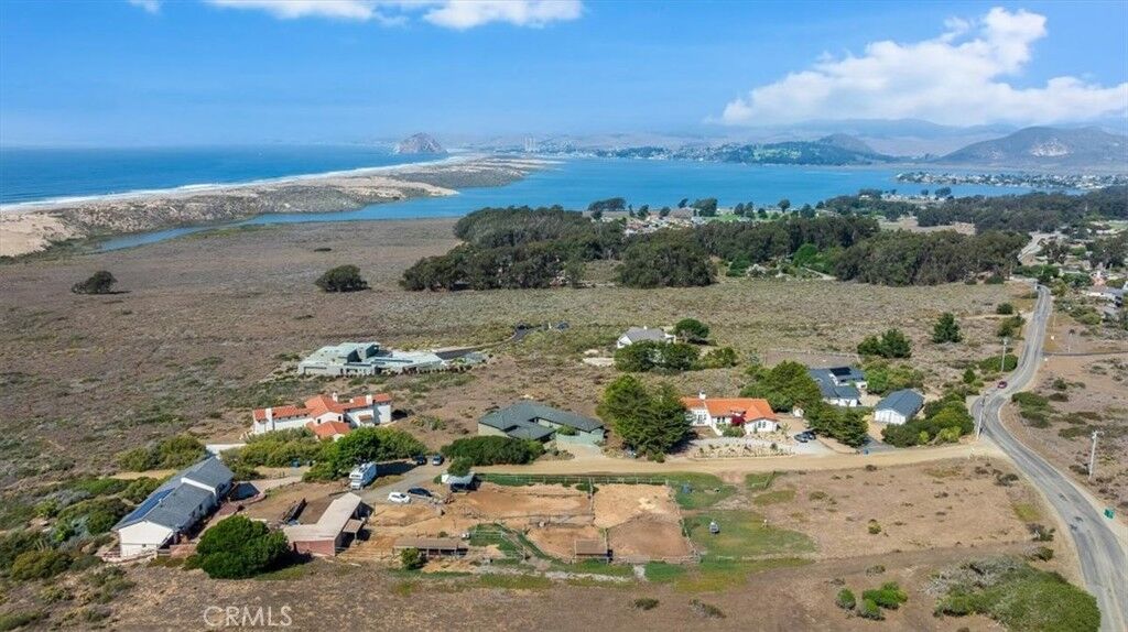 Property Photo:  85 Costa Azul  CA 93402 