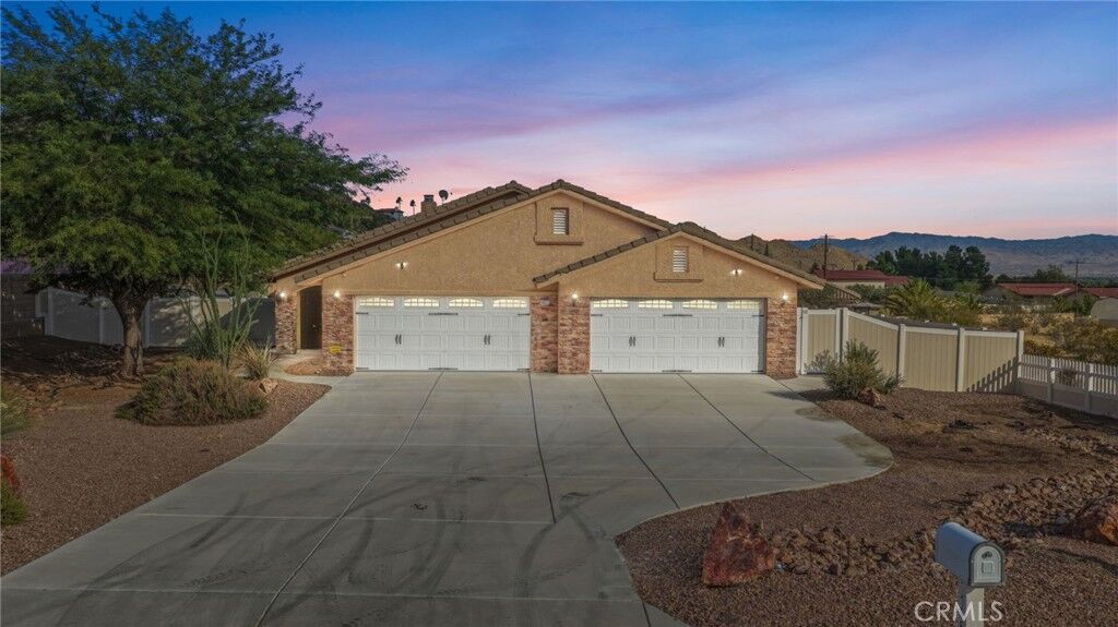 Property Photo:  16653 Iwa  CA 92307 