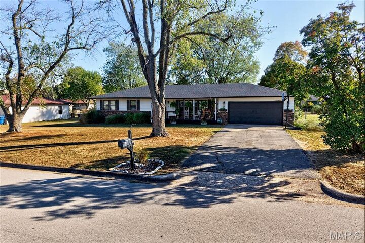 Property Photo:  354 Farmers Lane  MO 65536 