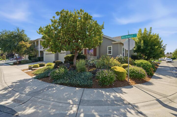 Property Photo: 150 Rockmont Circle CA 95835