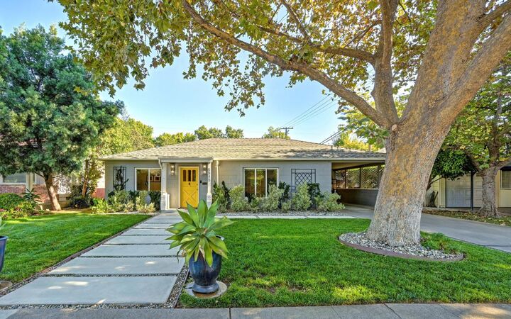 Property Photo:  5515 Callister Avenue  CA 95819 