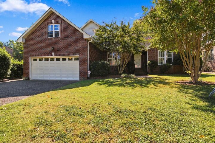 Property Photo:  4952 Tulip Grove Ln  TN 37076 