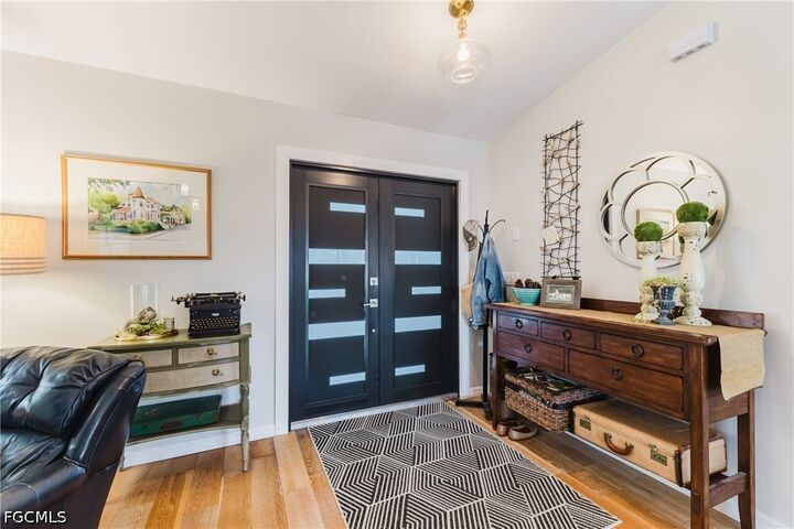 Property Photo: 3315 NW 14th Street FL 33993