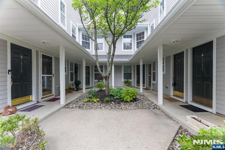Property Photo:  1234 Richmond Road 1234  NJ 07430 