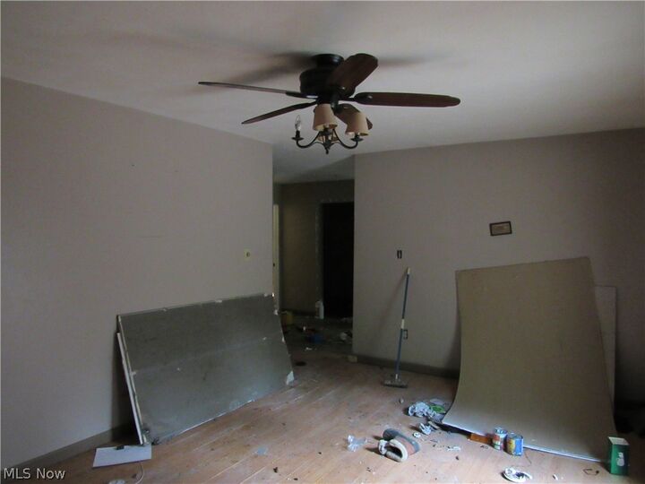 Property Photo:  5575 Center Road  OH 44030 