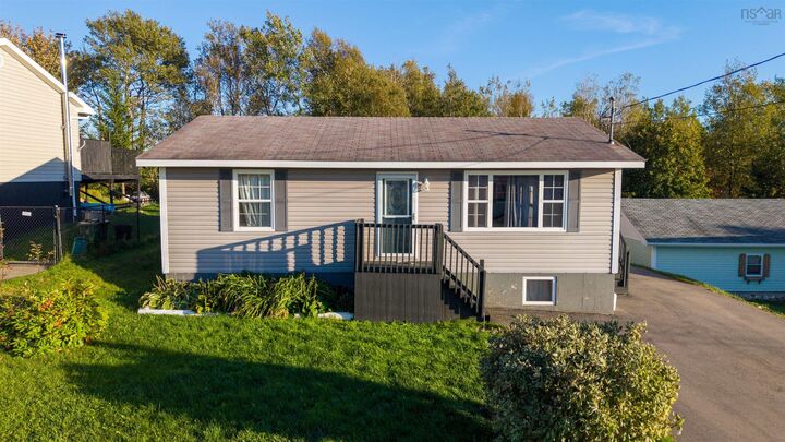 Property Photo:  25 Macdonald Crescent  NS B1H 3H5 