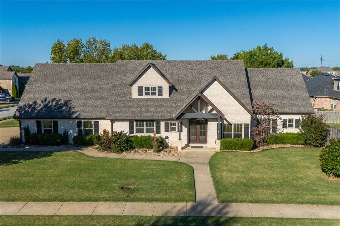 Property Photo:  238 Bella Toscana Street  AR 72762 