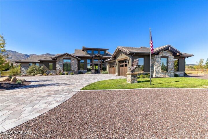 Property Photo:  8700 N Callahan Road  AZ 86305 