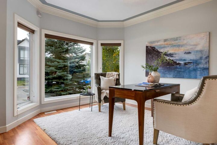 Property Photo: 1527 18 Avenue NW AB T2M 0W9